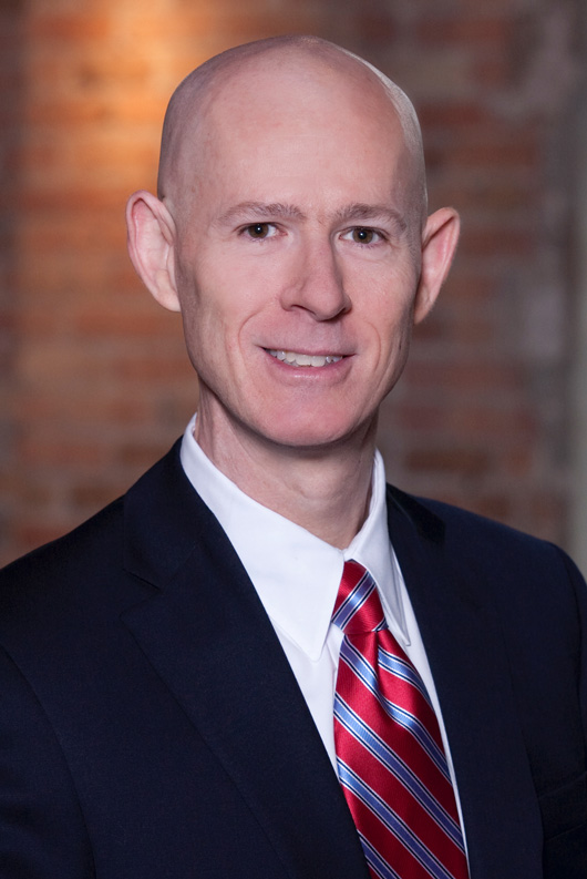 Photo of contributor for Jones Day's PTAB blog Thomas Ritchie, Jones Day Associate