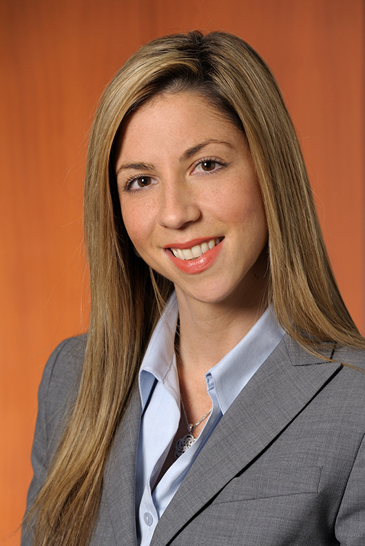 Photo of contributor for Jones Day's PTAB blog Lisamarie LoGiudice, Jones Day Associate