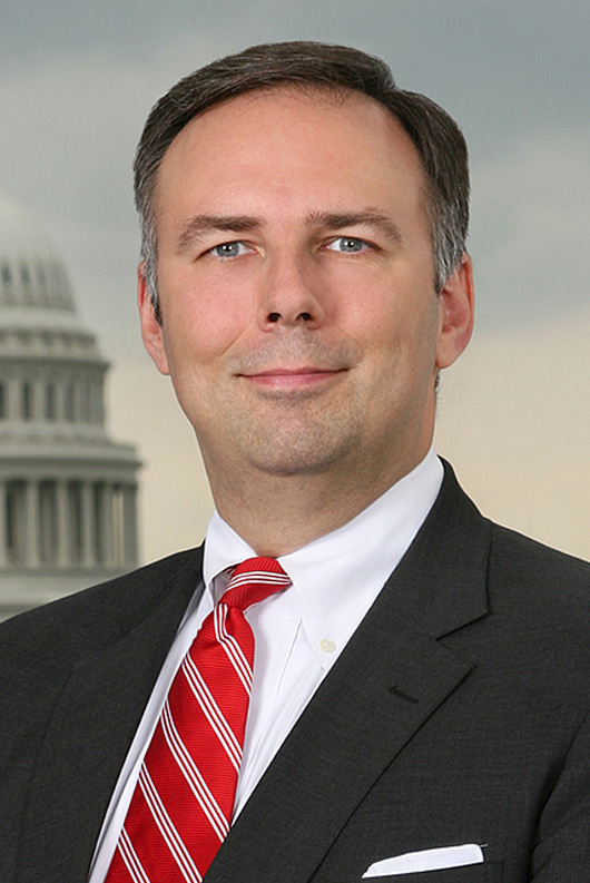 Photo of contributor for Jones Day's PTAB blog Greg Castanias, Jones Day Partner