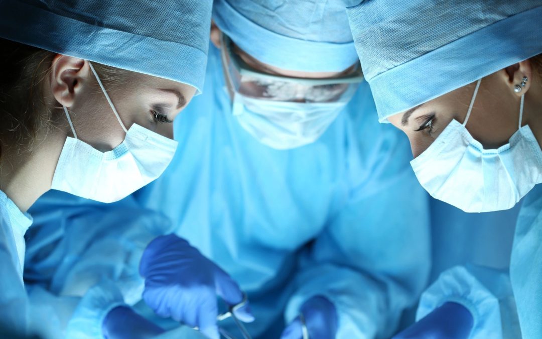 Picture of surgeons for medical device related IPR